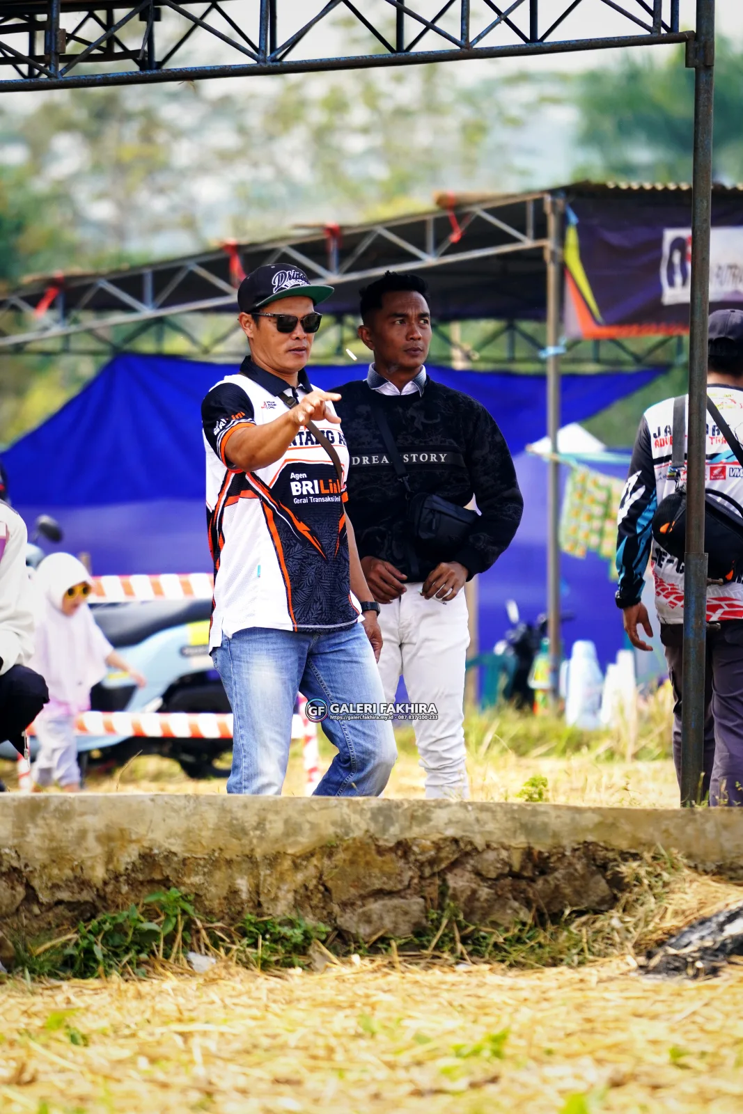 DSC8752 Olahraga Grasstrack AntiCrop