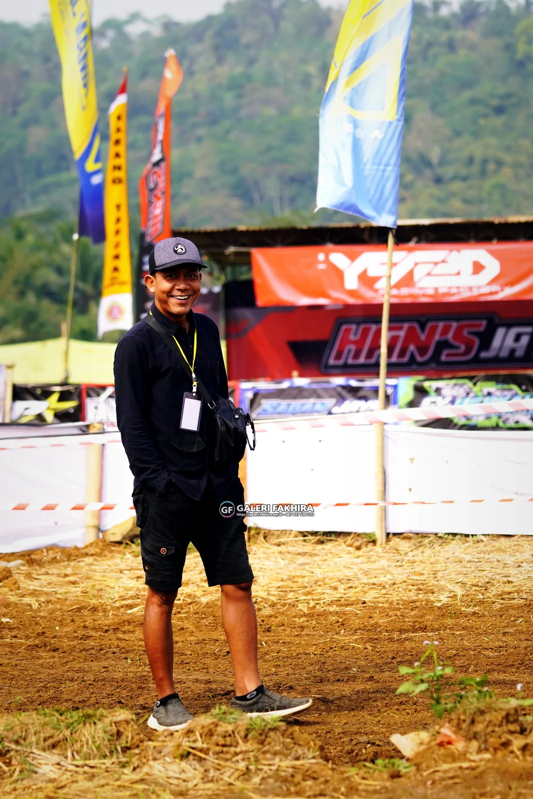 DSC8755 Olahraga Grasstrack AntiCrop