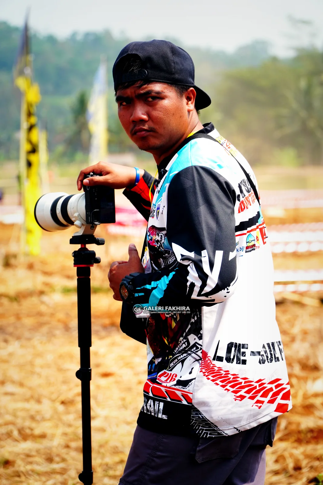 CRF06361 Olahraga Grasstrack AntiCrop