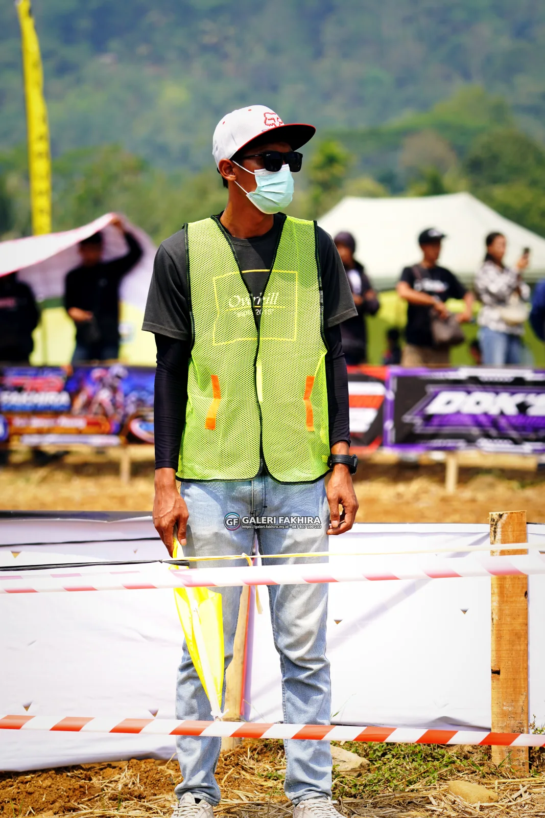 DSC8851 Olahraga Grasstrack AntiCrop