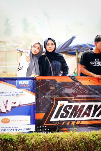CRF06372 Olahraga Grasstrack AntiCrop