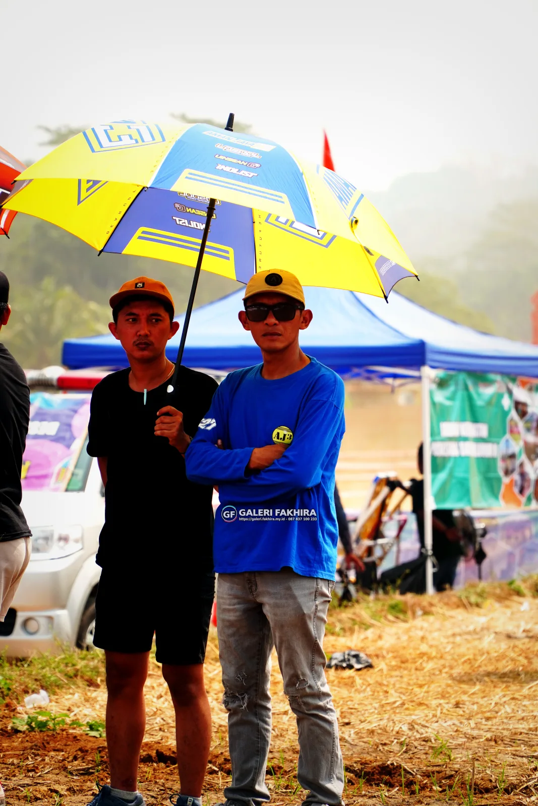 CRF06374 Olahraga Grasstrack AntiCrop