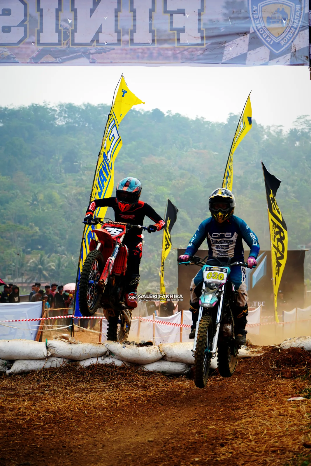 CRF06408