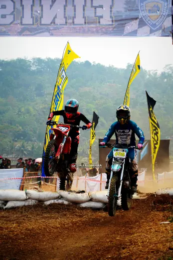 CRF06408
