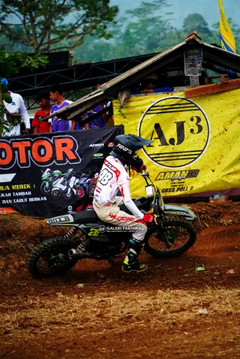 CRF06411