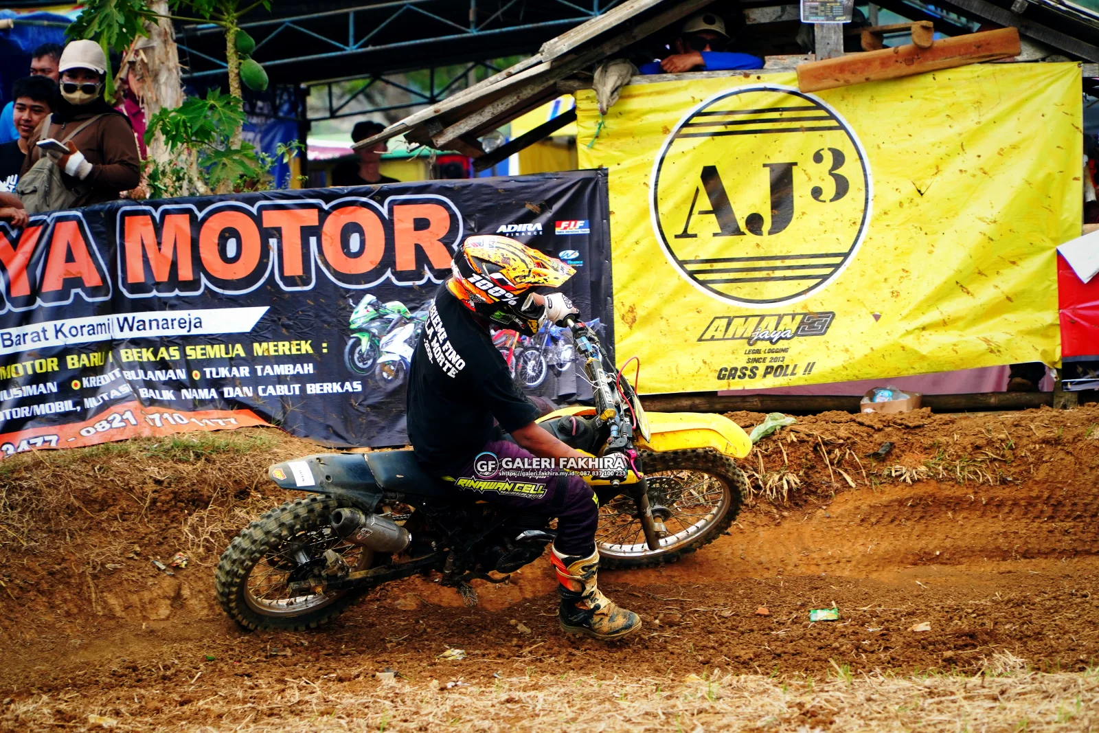 CRF06413