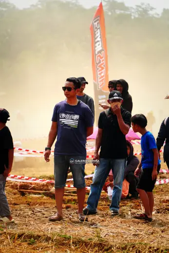 CRF06435