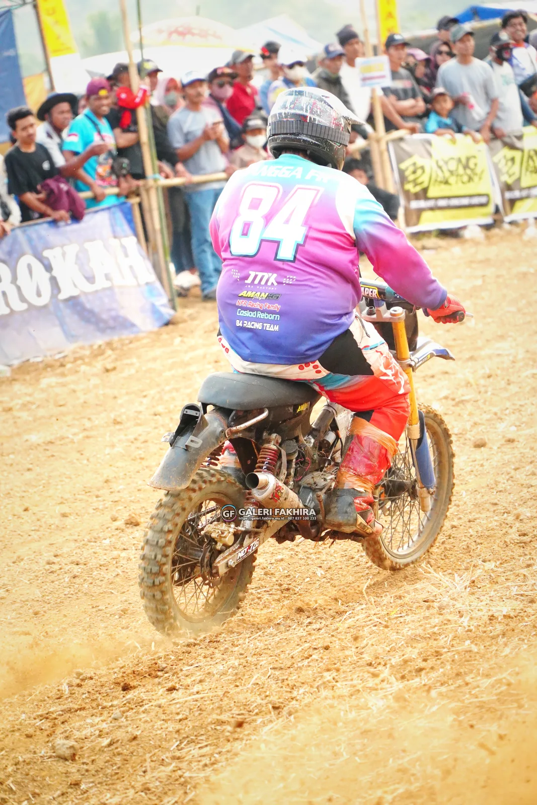 CRF06859