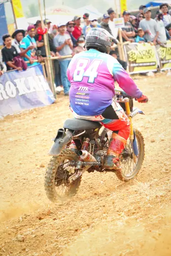 CRF06859
