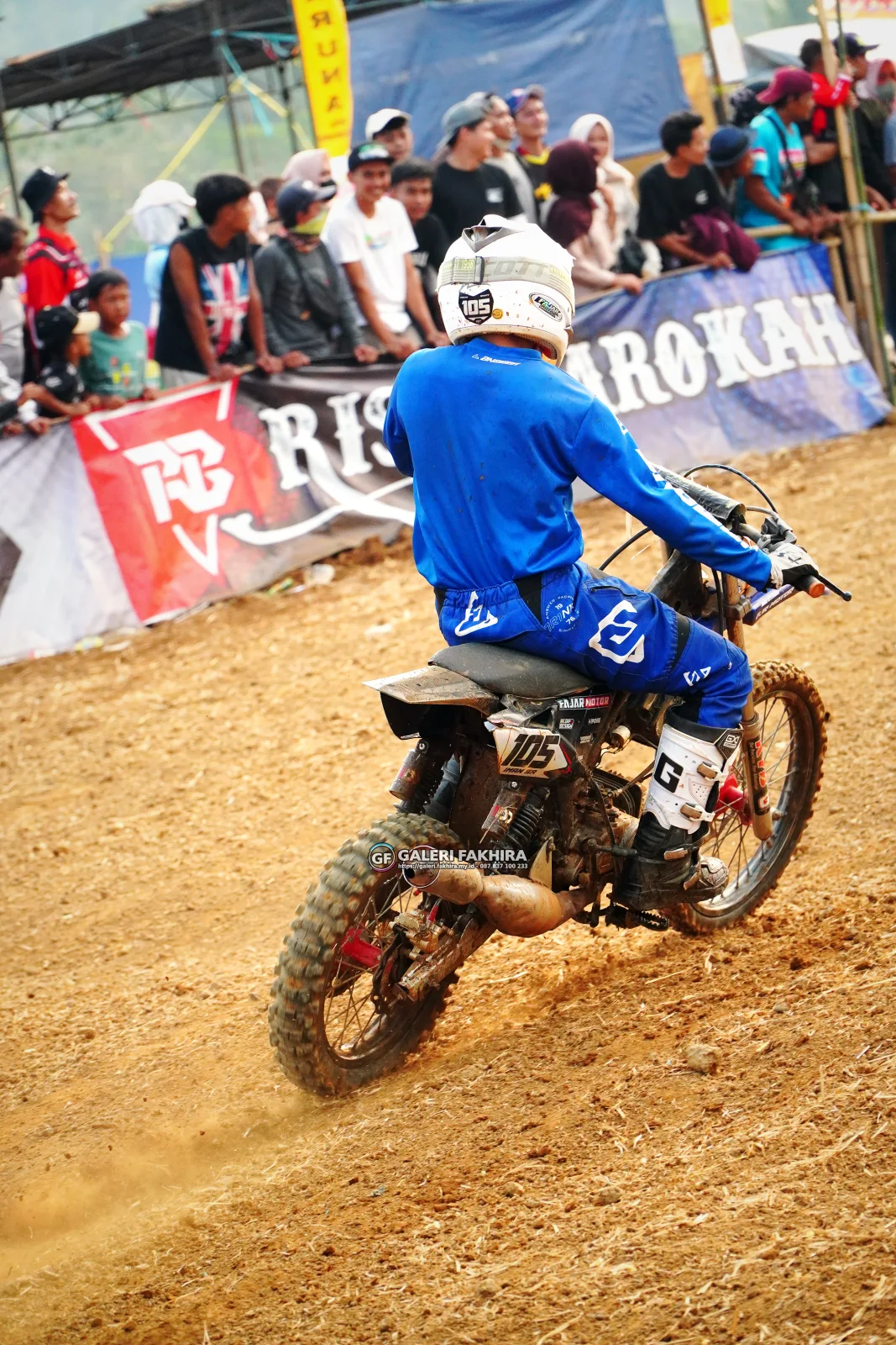 CRF06860