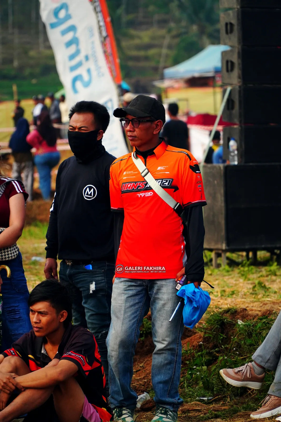 CRF06872