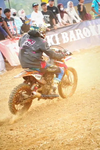 CRF06906