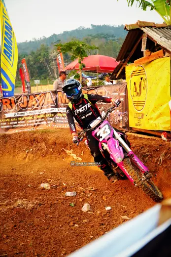 CRF06921