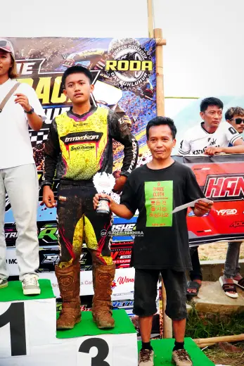 CRF06928