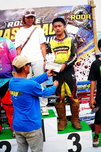 CRF06931