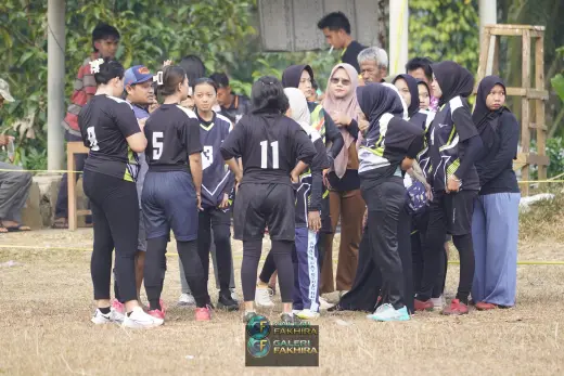 RT01 RW09 VS RT02 RW10 12