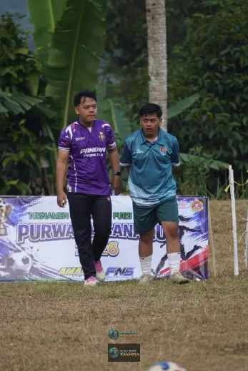 RT01 RW09 VS RT02 RW10 13