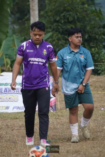 RT01 RW09 VS RT02 RW10 14
