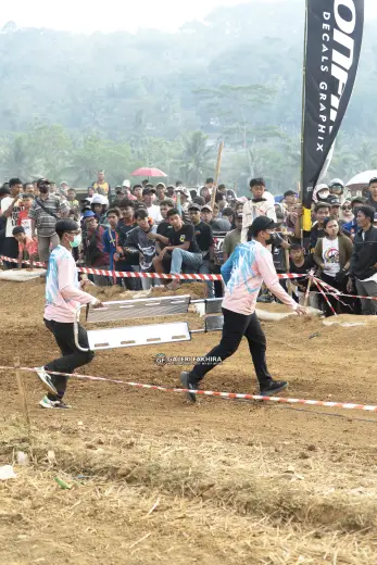 17 AGS 2026 165 09