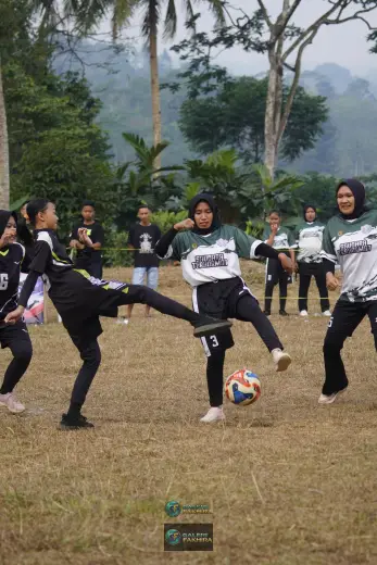 RT01 RW09 VS RT02 RW10 40