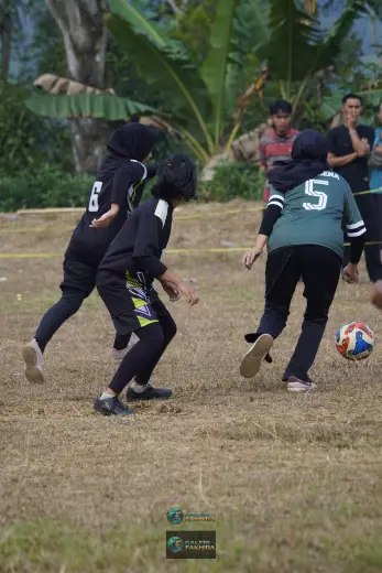 RT01 RW09 VS RT02 RW10 53