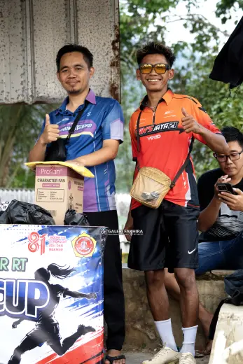 RT01 RW09 VS RT03 RW10 13