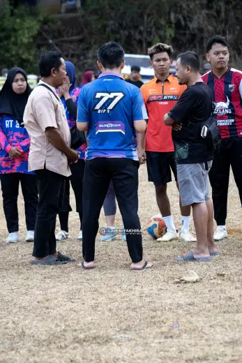 RT01 RW09 VS RT03 RW10 32