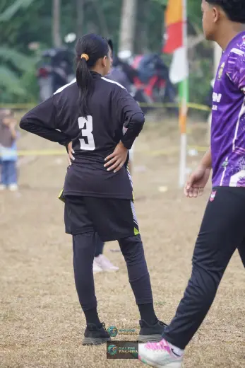 RT01 RW09 VS RT02 RW10 73