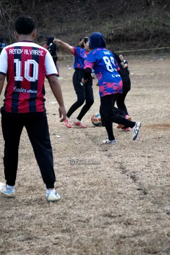 RT01 RW09 VS RT03 RW10 58