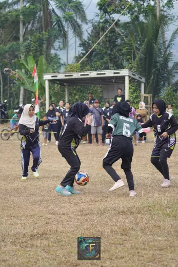 RT01 RW09 VS RT02 RW10 82