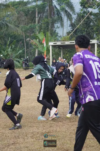 RT01 RW09 VS RT02 RW10 84