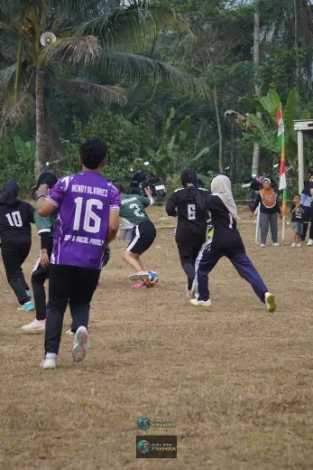 RT01 RW09 VS RT02 RW10 85