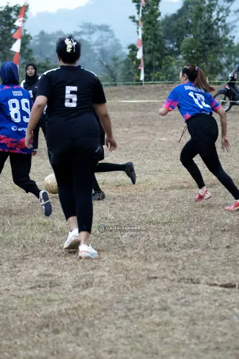 RT01 RW09 VS RT03 RW10 227