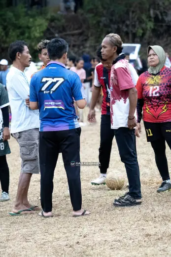 RT04 RW10 VS RT04 RW09 12