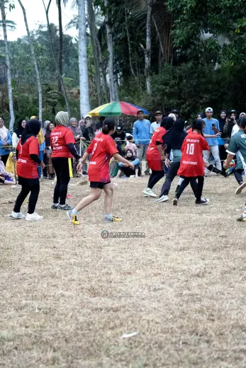 RT04 RW10 VS RT04 RW09 80