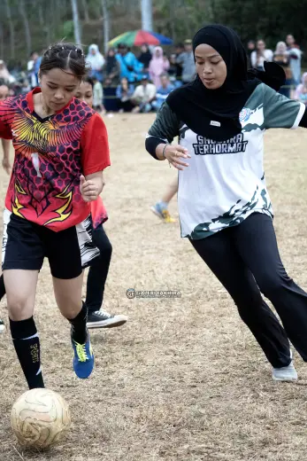 RT04 RW10 VS RT04 RW09 89