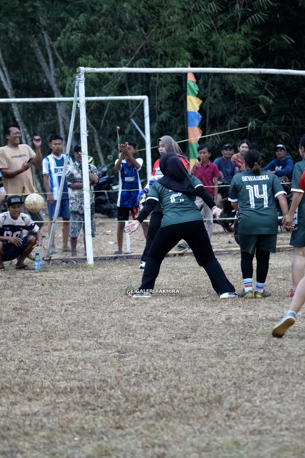 RT04 RW10 VS RT04 RW09 111