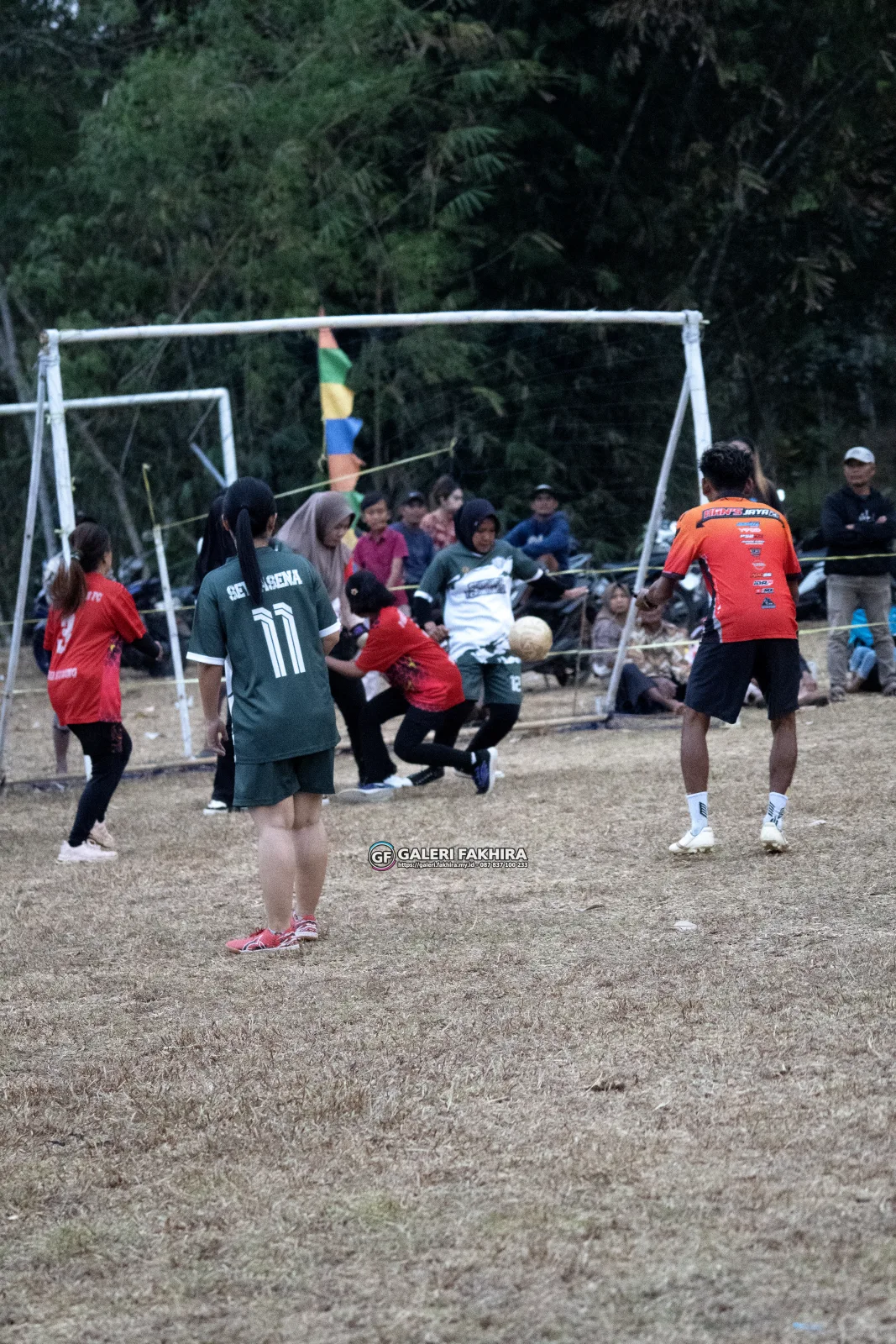 RT04 RW10 VS RT04 RW09 163