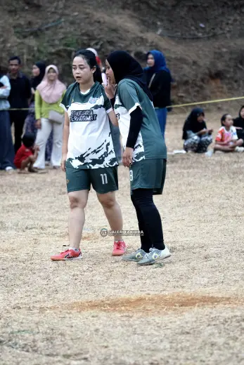 RT04 RW10 VS RT04 RW09 164