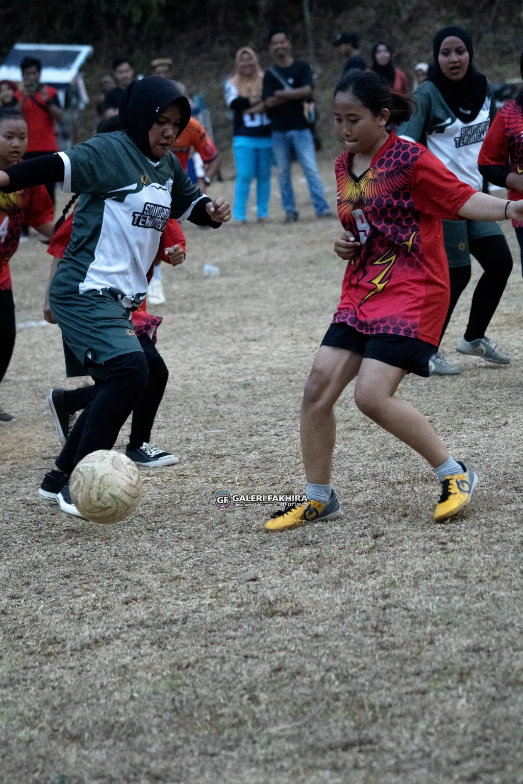 RT04 RW10 VS RT04 RW09 169