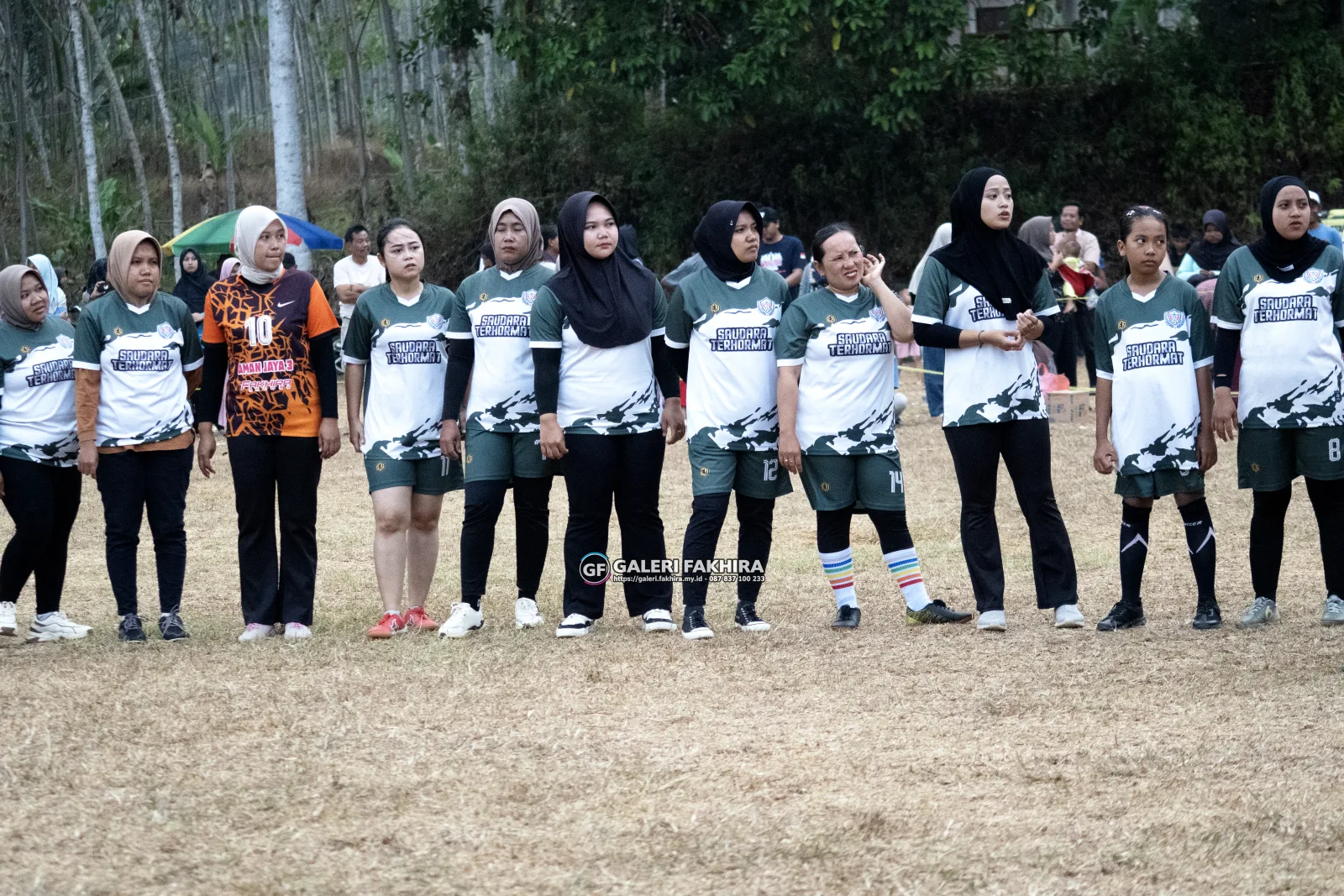 RT04 RW10 VS RT04 RW09 195