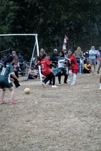RT04 RW10 VS RT04 RW09 209