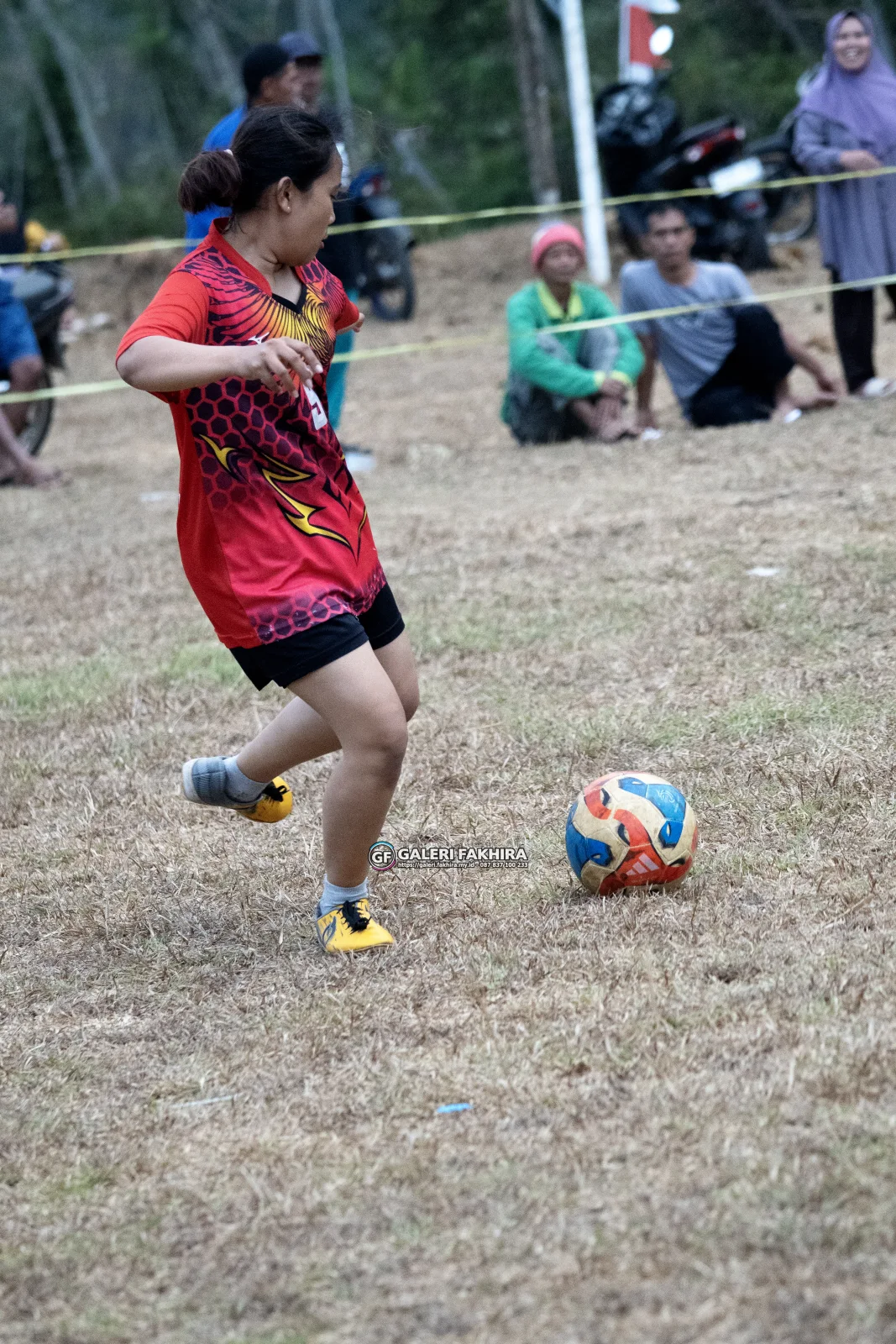 RT04 RW10 VS RT04 RW09 223