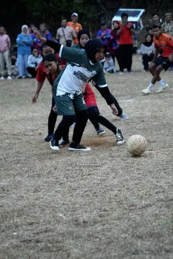 RT04 RW10 VS RT04 RW09 243