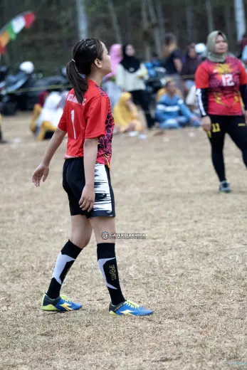 RT04 RW10 VS RT04 RW09 268