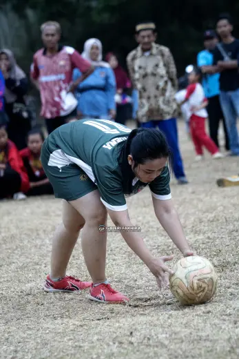 RT04 RW10 VS RT04 RW09 279
