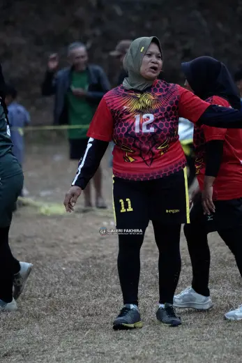RT04 RW10 VS RT04 RW09 281