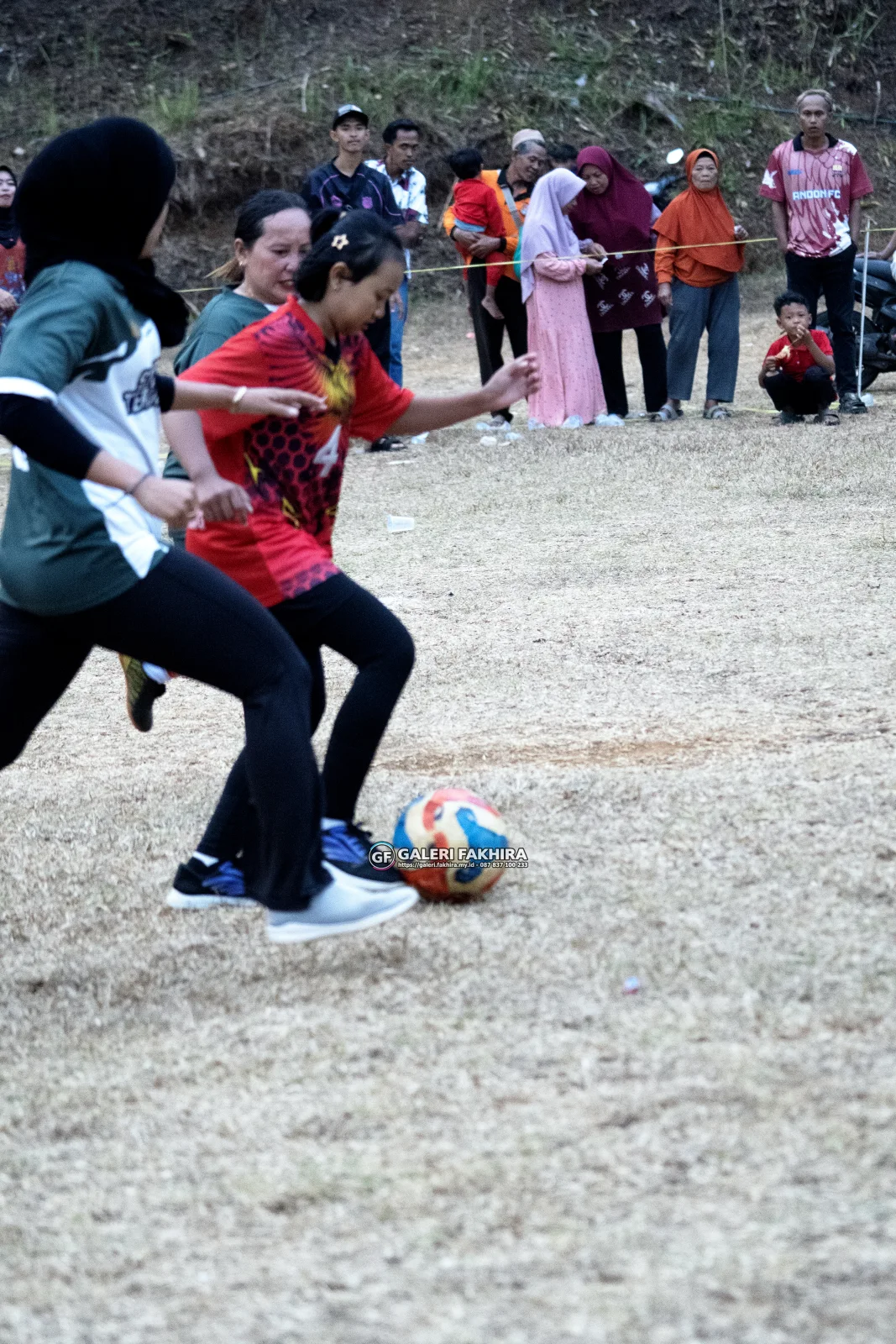 RT04 RW10 VS RT04 RW09 294