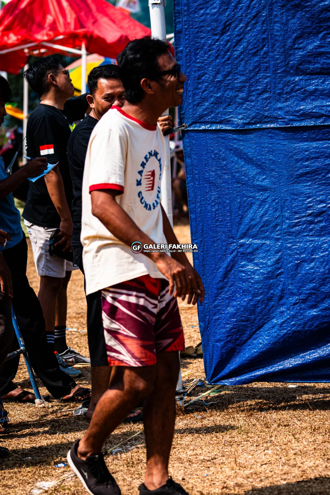 CRF07596