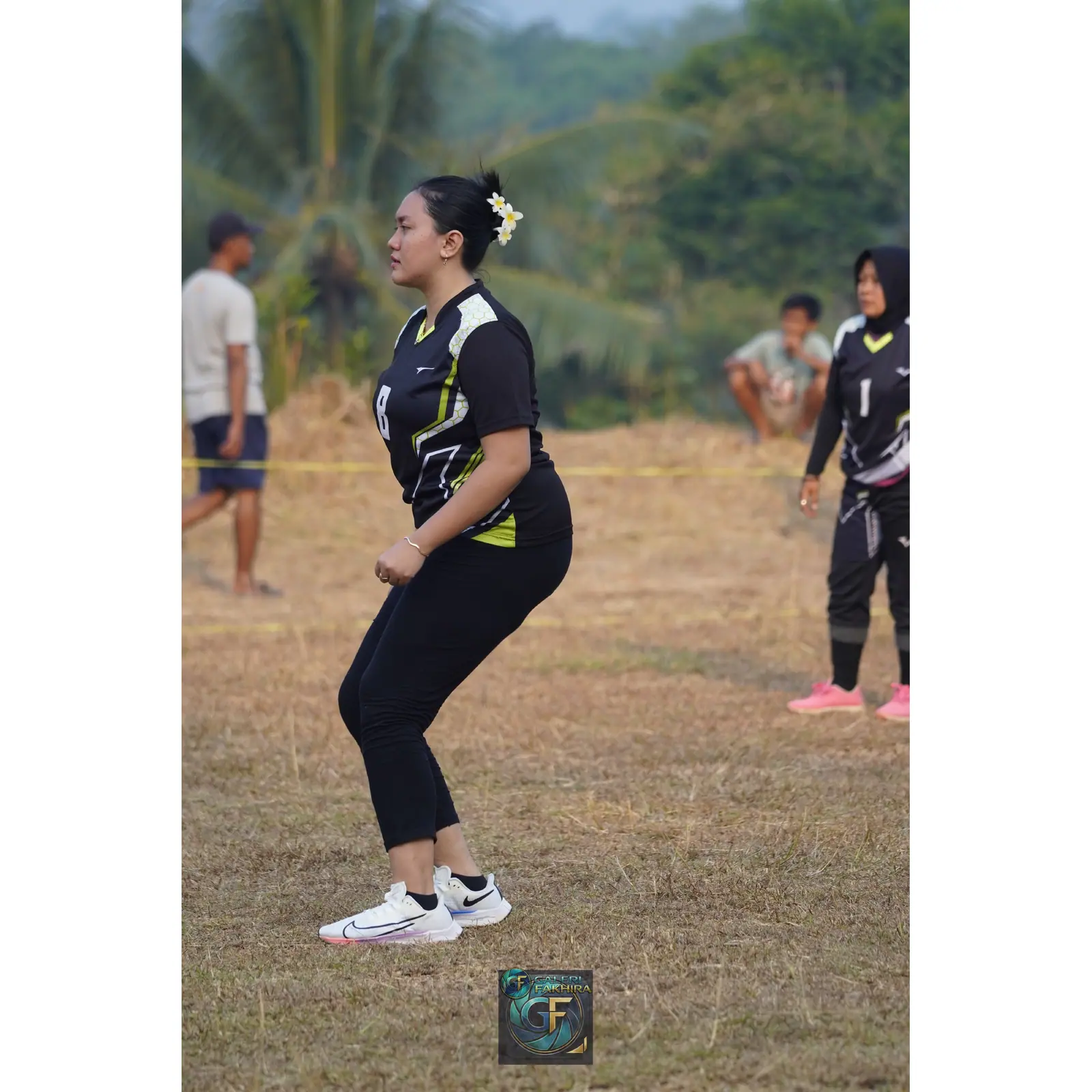 RT01 RW09 VS RT02 RW10 180